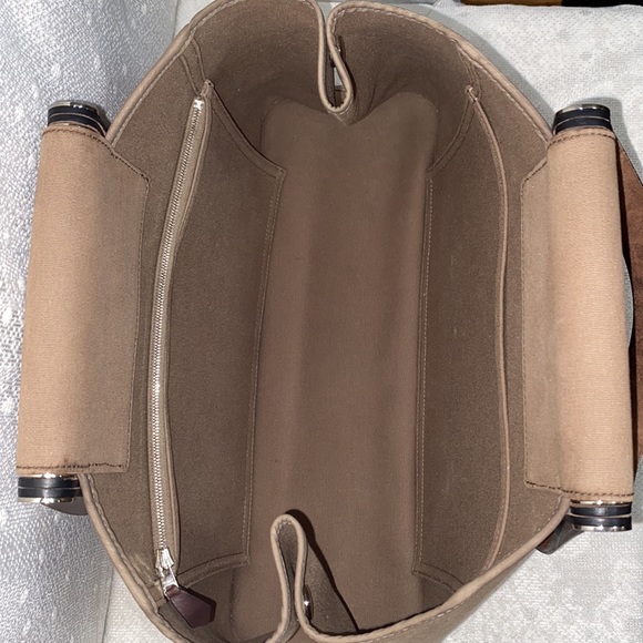 *SOLD*Hermès Toile H Cabag Elan Etoupe Canvas With Leather Expandable Tote bag - Picture 15 of 17